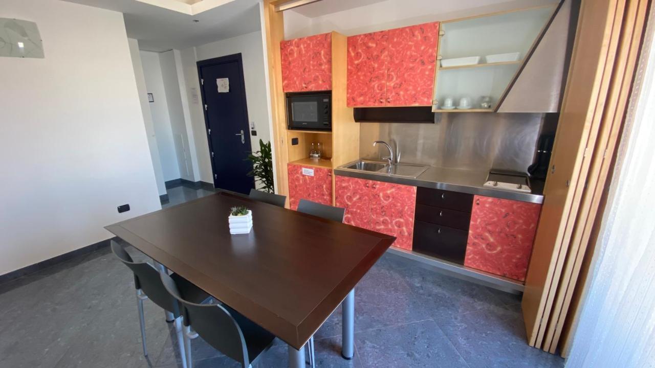 Blu Residence - Hotel Nel Salento 카사라노 외부 사진